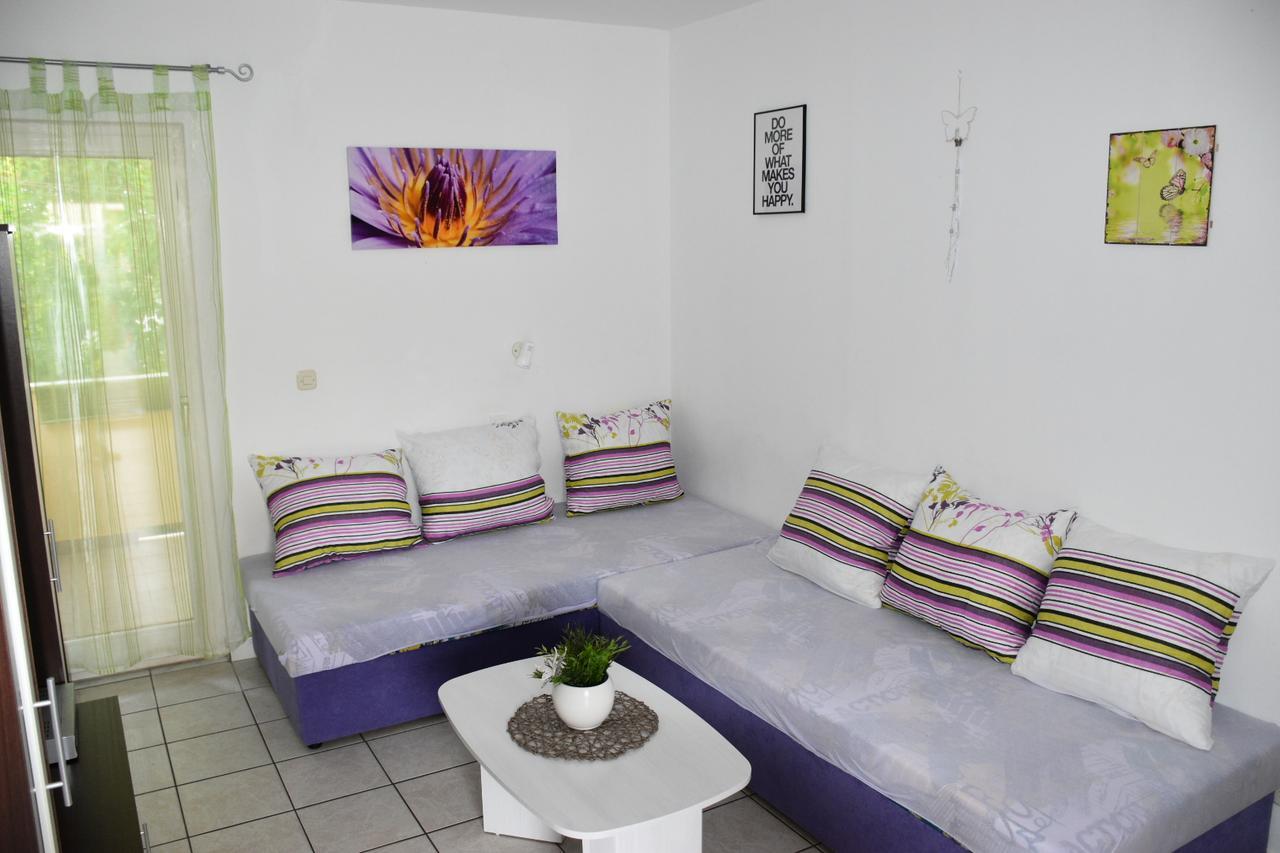 Apartment Antonija Punta Skala Next To Falkensteiner Petrčane